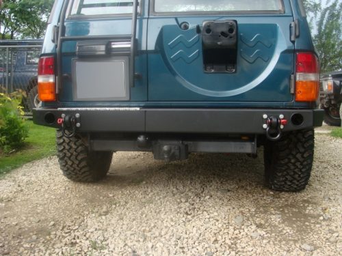 F4x4 rear bumper (fender cutting required) Nissan Patrol Y60