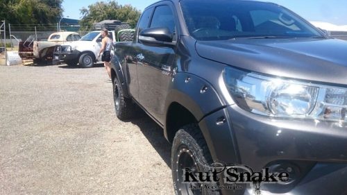 Kut Snake plastic fender flares Toyota Hilux Revo 2015+