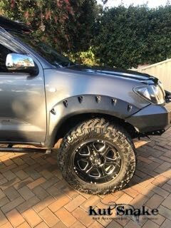 Kut Snake Monster plastic fender flares Toyota Hilux 2005-2012 95mm