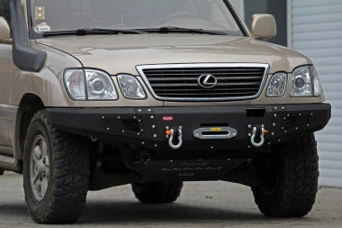 More4x4 Front Steel Bumper for Toyota Land Cruiser J100.